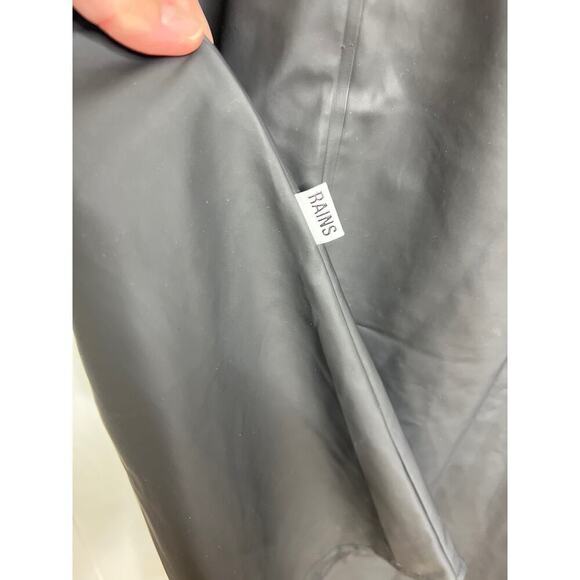 NWT Rains Between Seasons Coat in Black Size Womens XL - Picture 10 of 10